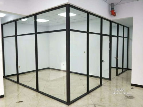 朝陽區(qū)安裝玻璃隔斷與磨砂玻璃隔斷的優(yōu)勢(shì)與選擇