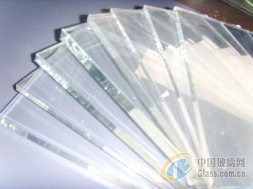 青島中魯精工玻璃 專業(yè)提供超白玻璃、冷柜玻璃與夾膠玻璃解決方案